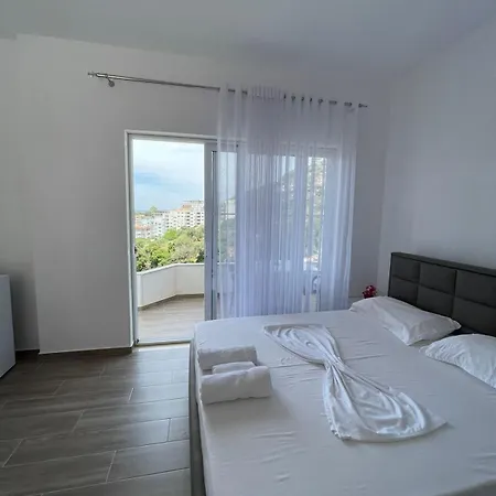 아파트 Valona Apartament *