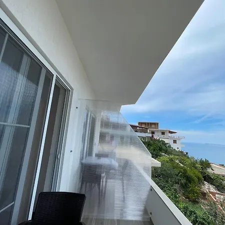 아파트 Valona Apartament